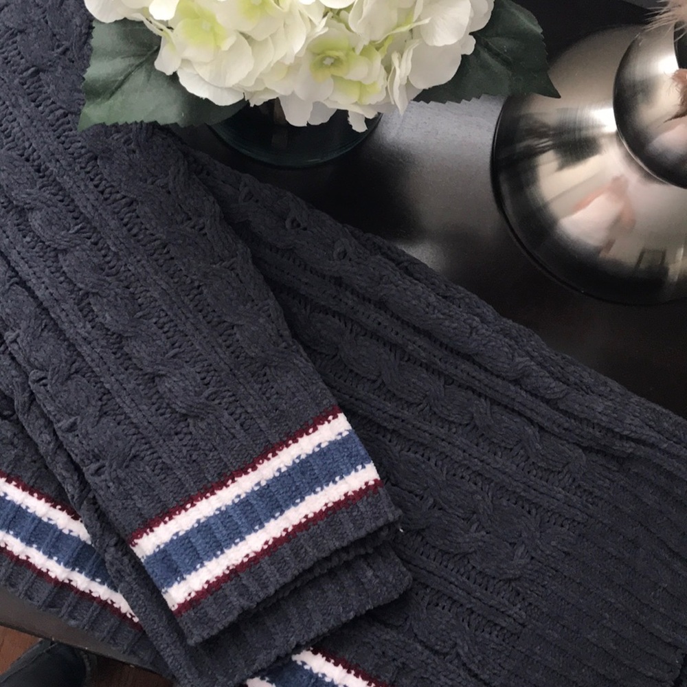 LAST1️⃣Varsity Chenille Charcoal Cardigan - Picture 8 of 8